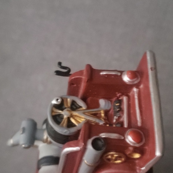 Heritage Village Collection City Fire Dept 56 Fire Truck handpainted porcelin - Picture 12 of 16